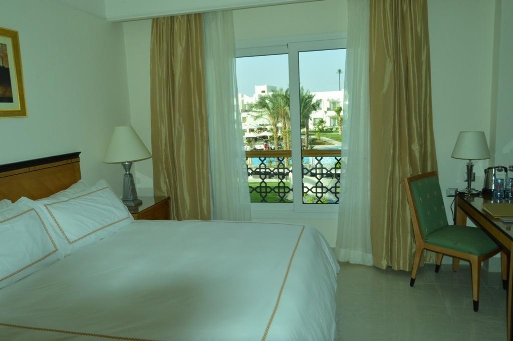 Le Royal Holiday Resort Aqua Park Sharm el-Sheikh Phòng bức ảnh